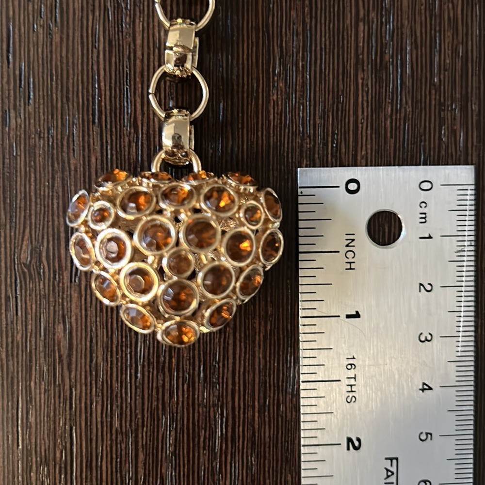 🔥2 X HP🔥VTG gold color Jewelry Heart Key Fob, Amber Style Rhinestones, NWOT - Picture 8 of 9